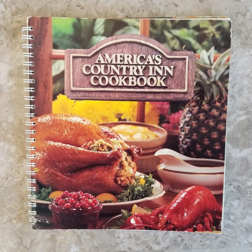 Vintage America's Country Inn Cookbook R T French Company First Printing